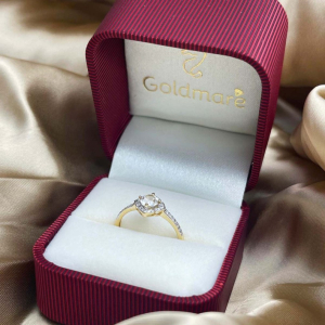 Pierścionek z Białym Szafirem 0,60ct i Brylantami 0,13ct ze złota próby 585. W-0603BSZ