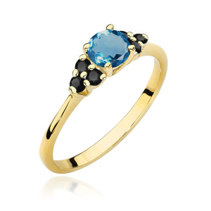 Pierścionek z Topazem London Blue 0,50 ct i Czarnymi Diamentami 0,18ct ze złota próby 585. W-451TLBCZ