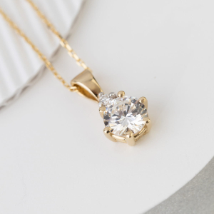 Zawieszka z Diamentami Labolatoryjnymi 0,515ct - złoto próby 585. Z-0076LAB