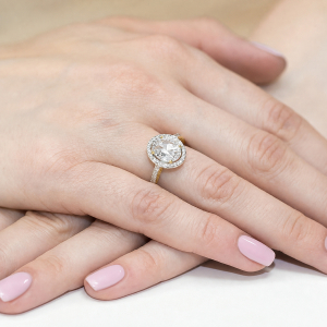 Złoty pierścionek z Diamentami Laboratoryjnymi 2,16ct ze złota próby 585. W-0080LAB